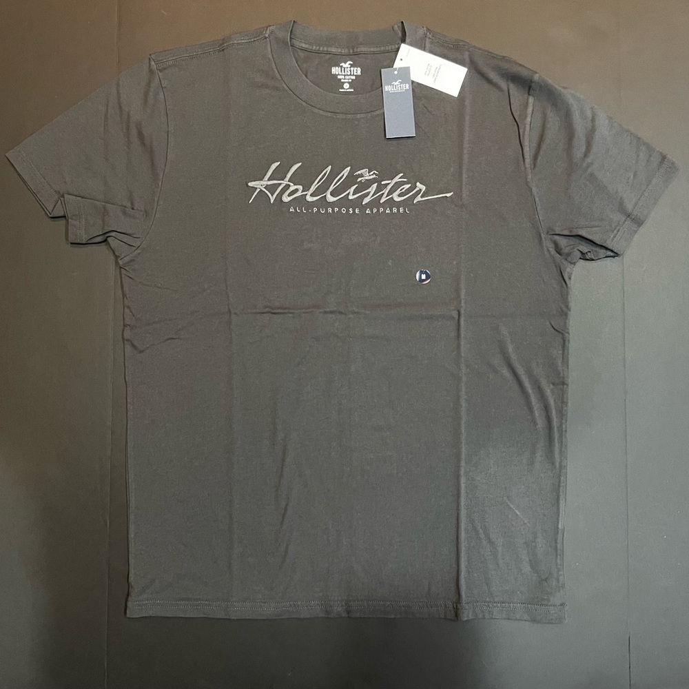 Embroidered Relaxed Graphic Logo Tee